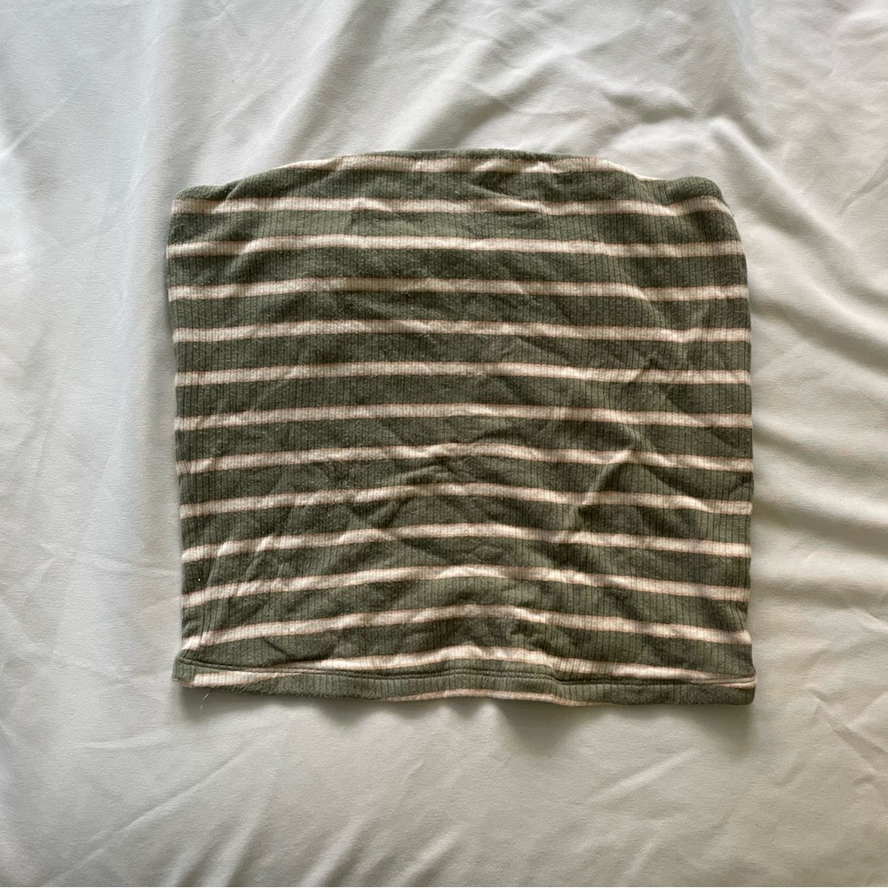 American Eagle | soft & sexy ribbed tube top